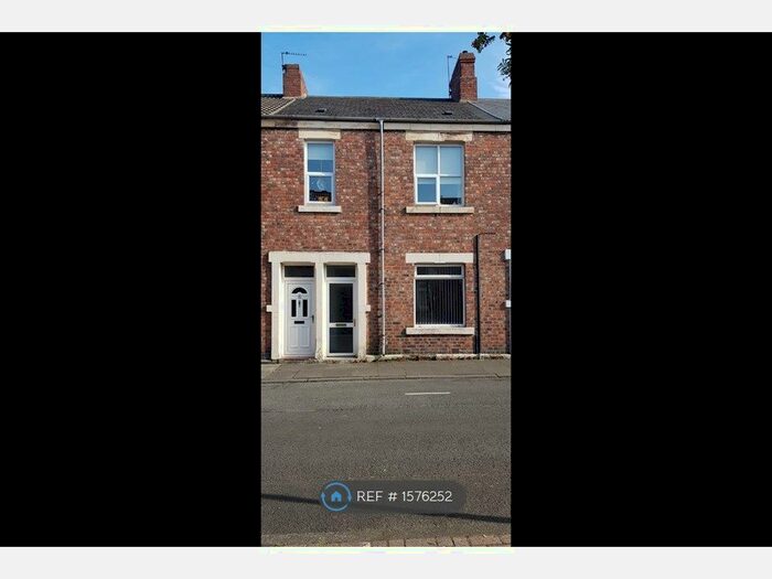 2 Bedroom Flat To Rent In Hugh Street, Wallsend, NE28