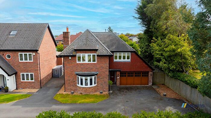 5 Bedroom Detached House For Sale In Church View Close, Widnes, WA8