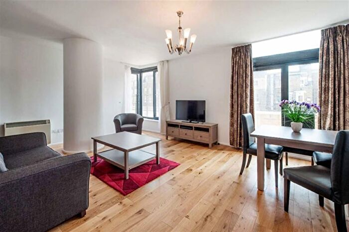 2 Bedroom Flat To Rent In Cromwell Road, South Kensington, SW7