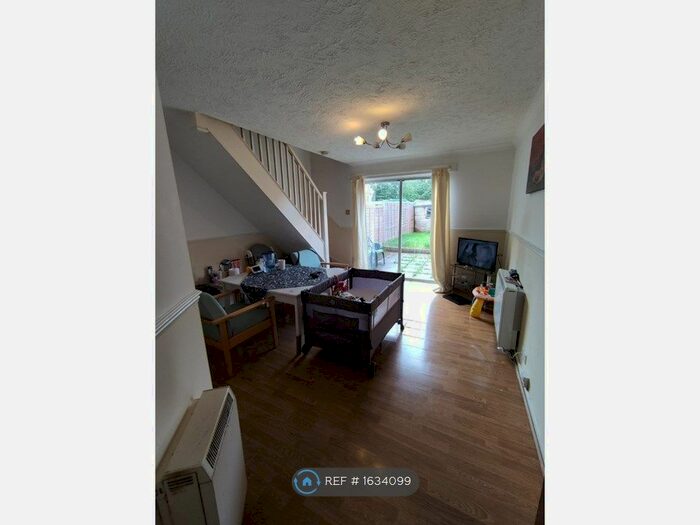2 Bedroom Terraced House To Rent In Honeysuckle Close, Bradley Stoke, Bristol, BS32