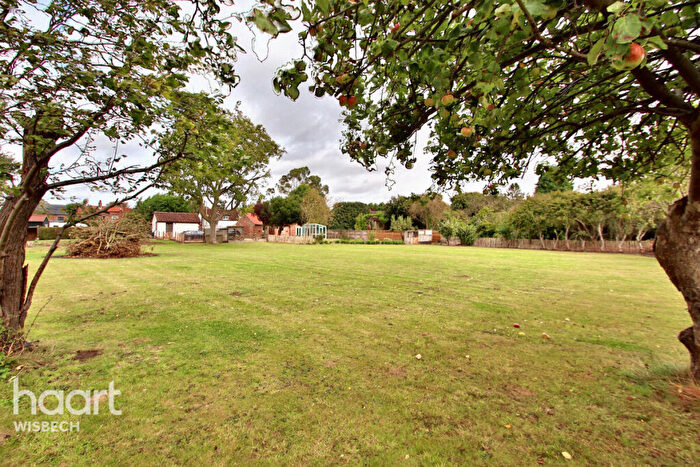 3 Bedroom Detached House For Sale In River Road, West Walton, PE14