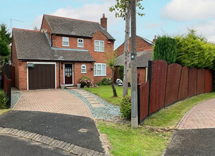 3 Bedroom Detached House For Sale In Scorers Close, Shirley, B90