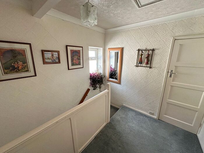 3 Bedroom End Terrace House For Sale In Morley Road, Chadwell Heath, Essex, RM6