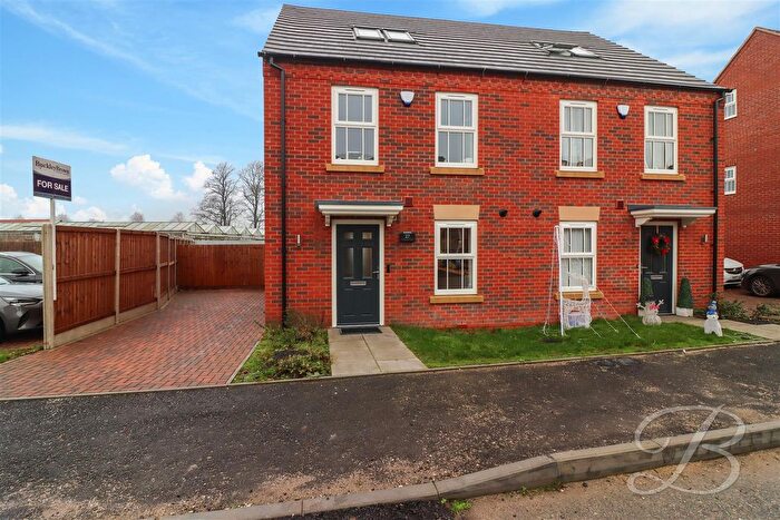 4 Bedroom Semi-Detached House For Sale In Boundary Way, Glapwell, Chesterfield, S44