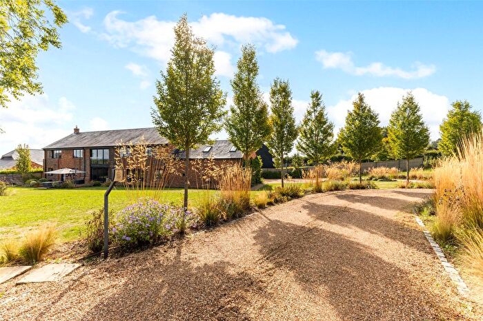 6 Bedroom Detached House For Sale In Malders Lane, Maidenhead, Berkshire, SL6