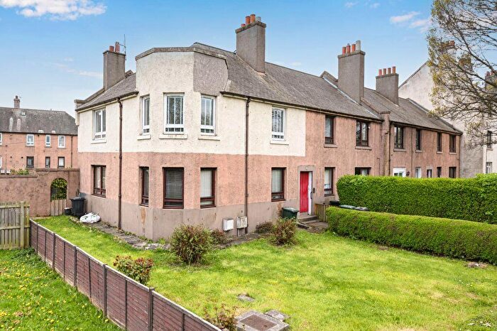 2 Bedroom Flat For Sale In / West Granton Road, Granton, Edinburgh, EH5