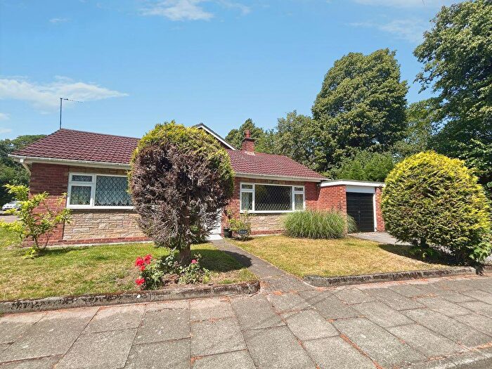 2 Bedroom Detached House For Sale In High Trees, Handsworth Wood, Birmingham, B20