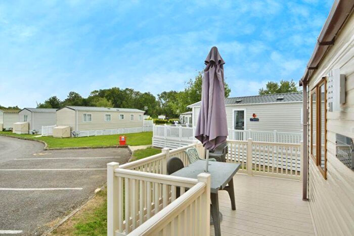 3 Bedroom Detached House For Sale In Mallard Lake, Cotswold Hoburne, Cotswold Lakes, GL7