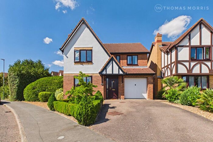 4 Bedroom Detached House For Sale In Sparrowhawk Way, Hartford, Huntingdon, Cambridgeshire, PE29