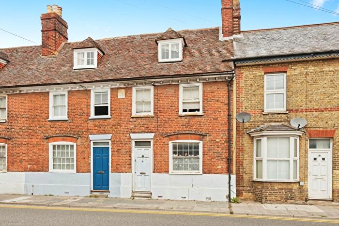 3 Bedroom Terraced House For Sale In Wincheap, Canterbury, Kent, CT1