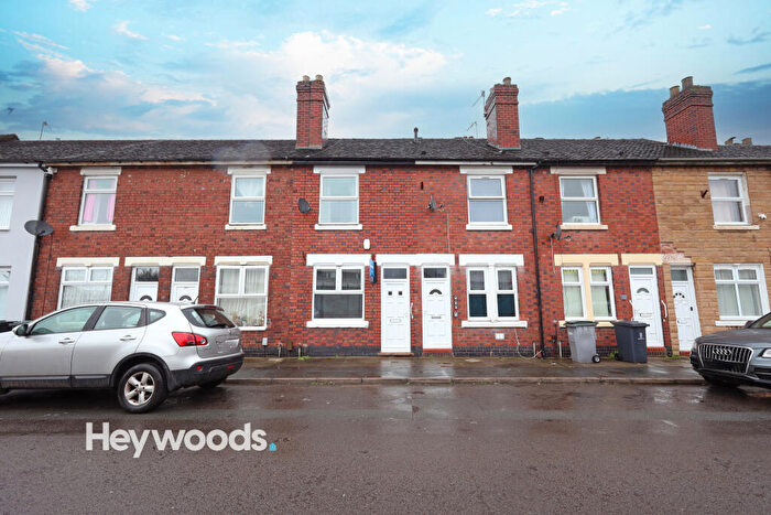 2 Bedroom Terraced House To Rent In Oldfield Street, Stoke-on-Trent, Staffordshire, ST4