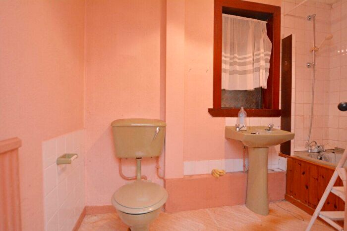 3 Bedroom Semi-Detached House For Sale In Westwood Avenue, Ayr, KA8