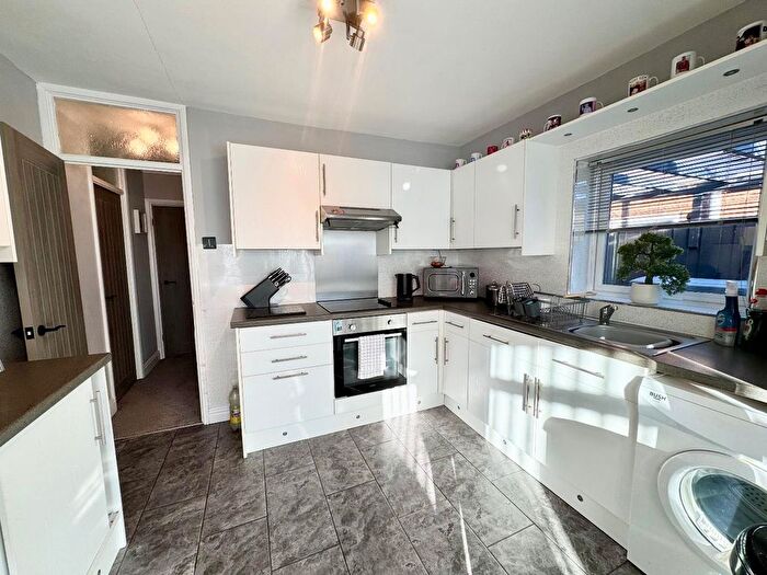 2 Bedroom Semi-Detached Bungalow For Sale In Dale Close, Stockton-On-Tees, TS19