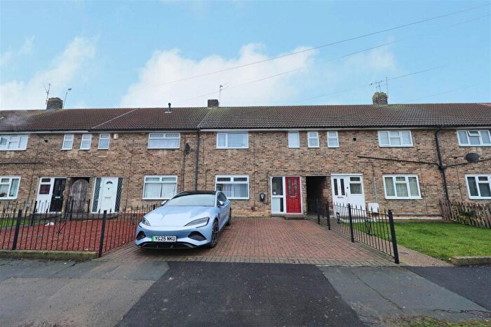 2 Bedroom Terraced House For Sale In Frome Road, Hull, HU8