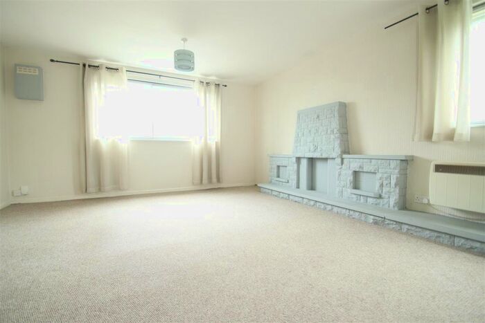 2 Bedroom Flat To Rent In Beasley Grove, Great Barr, Birmingham, B43