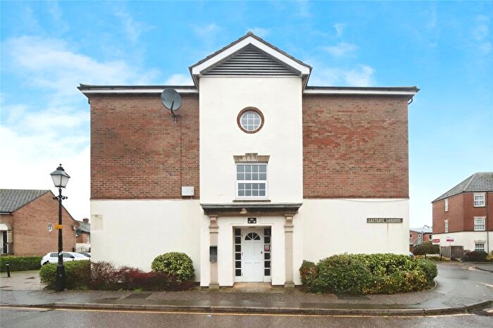 1 Bedroom Flat For Sale In Eastgate Gardens, Taunton, Somerset, TA1