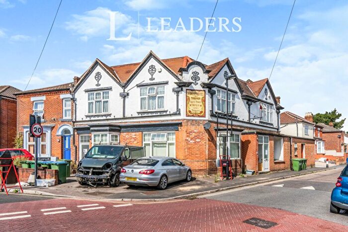 1 Bedroom Apartment To Rent In Aberdeen Road, Southampton, SO17