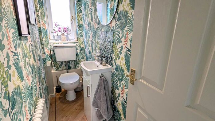 4 Bedroom Detached House For Sale In Andrews Close, Louth, LN11