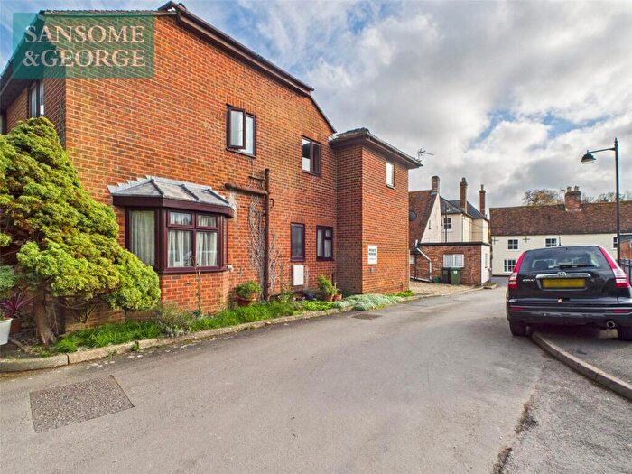 Studio For Sale In Phoenix Court, Kingsclere, Newbury, Hampshire, RG20