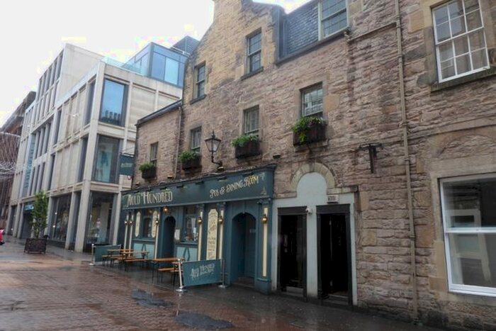 2 Bedroom Flat To Rent In Rose Street, New Town, Edinburgh, EH2