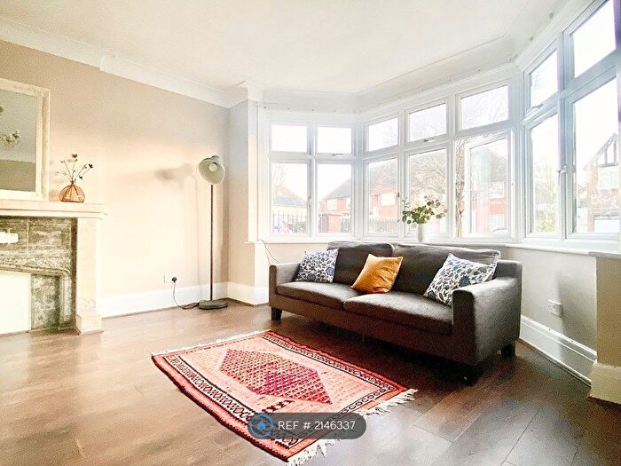 2 Bedroom Flat To Rent In Anson Road, London, NW2