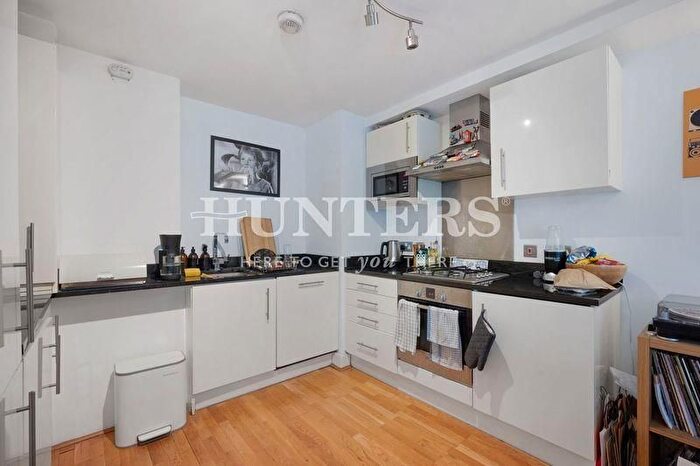 1 Bedroom Property To Rent In Newington Green, London, N16