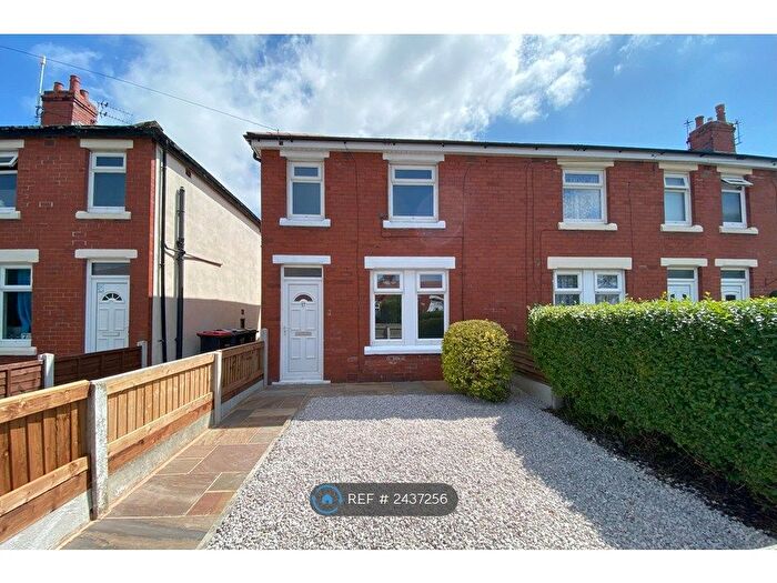 2 Bedroom End Of Terrace House To Rent In Longton Avenue, Thornton-Cleveleys, FY5