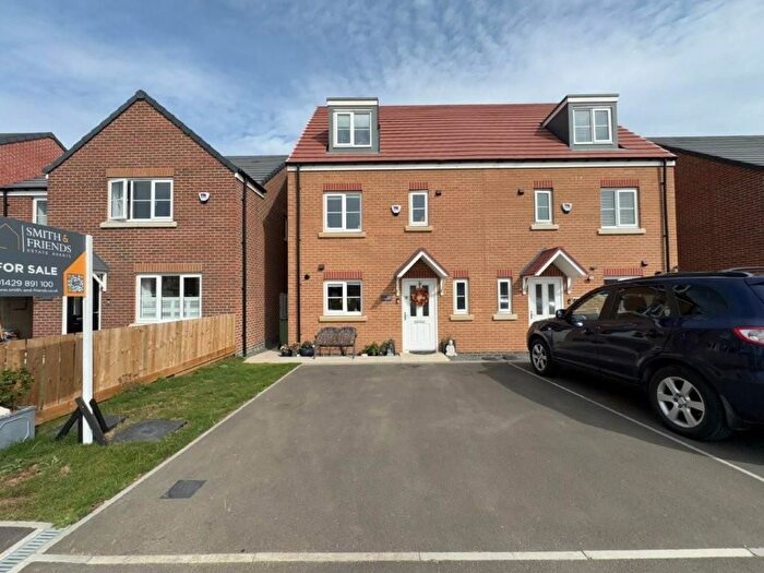 4 Bedroom Semi-detached House For Sale In Sapphire Way, Marine Point, Hartlepool, TS24