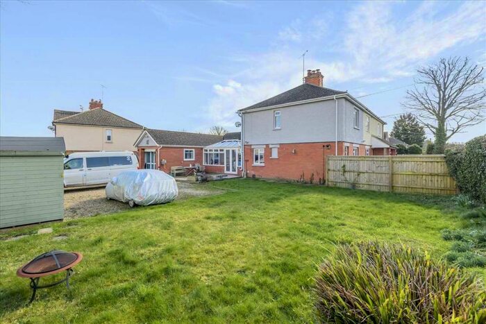 4 Bedroom Semi-Detached House For Sale In Parkhouse Road, Shipton Bellinger, SP9