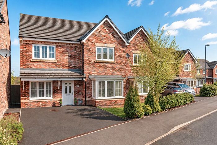 4 Bedroom Detached House For Sale In Mill Lane, Coppull, PR7