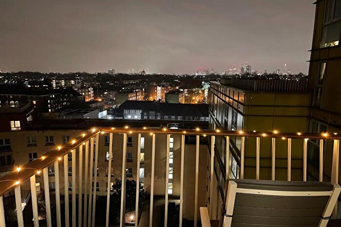 2 Bedroom Property For Sale In Vizi, London - Epc Rating B, N7