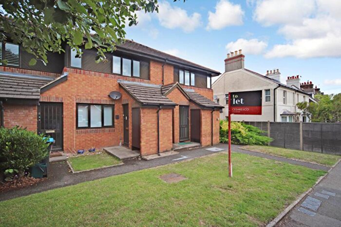 1 Bedroom Apartment To Rent In Carman Court, Longfield Road, HP23