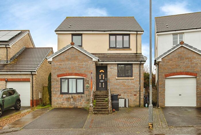 4 Bedroom Detached House For Sale In Retallick Meadows, St. Austell, Cornwall, PL25