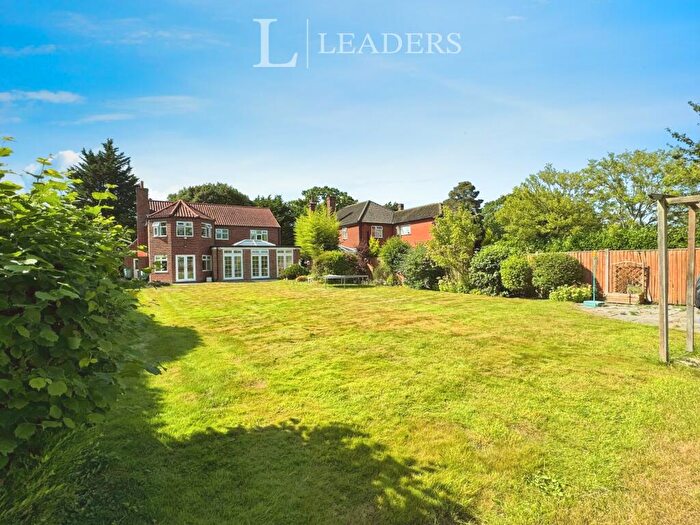 5 Bedroom Detached House To Rent In Ipswich Road, Norwich, NR2