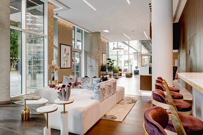 3 Bedroom Flat For Sale In North Wharf Road, Paddington, London, W2