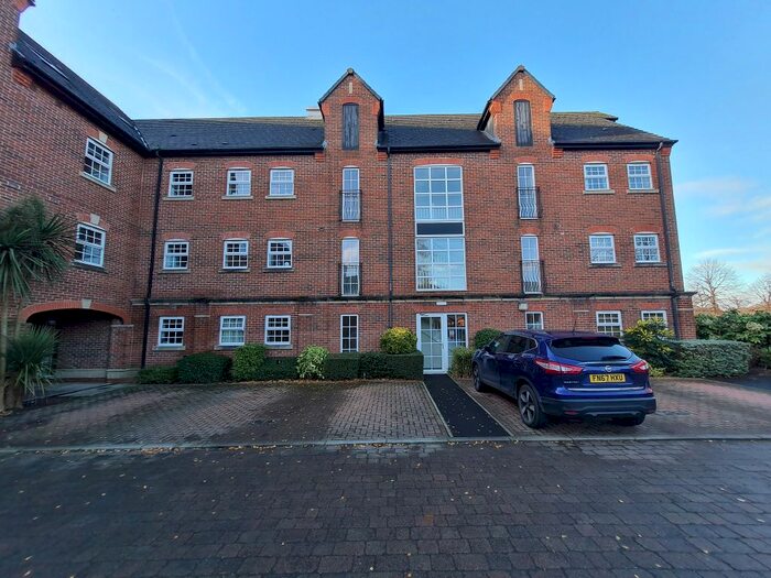 2 Bedroom Property To Rent In Cordwainers Court, Buckshaw Village, Chorley, PR7