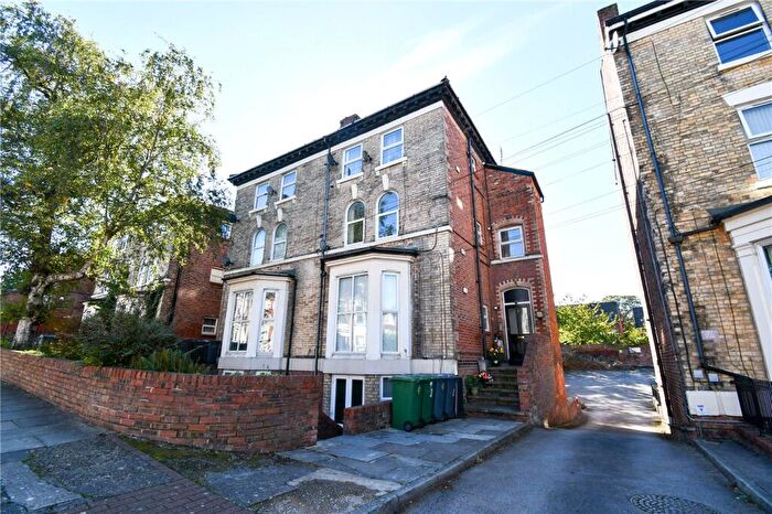 2 Bedroom Flat For Sale In Barnard Road, Oxton, Wirral, CH43