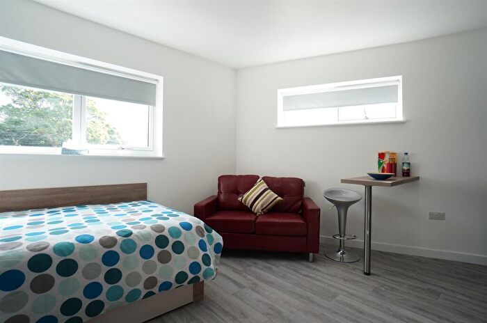Studio To Rent In College Road, Bangor, LL57