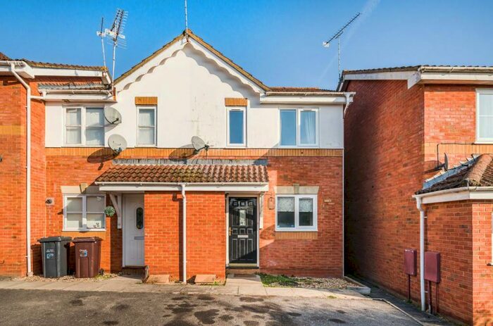 2 Bedroom End Of Terrace House To Rent In Tomkyns Close, Knightwood Park, Chandler's Ford, SO53