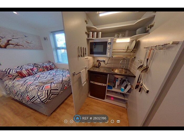 Studio To Rent In Langney Road, Eastbourne, BN21
