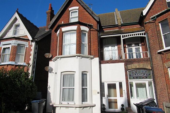 2 Bedroom Flat To Rent In Beltinge Road, Herne Bay, CT6