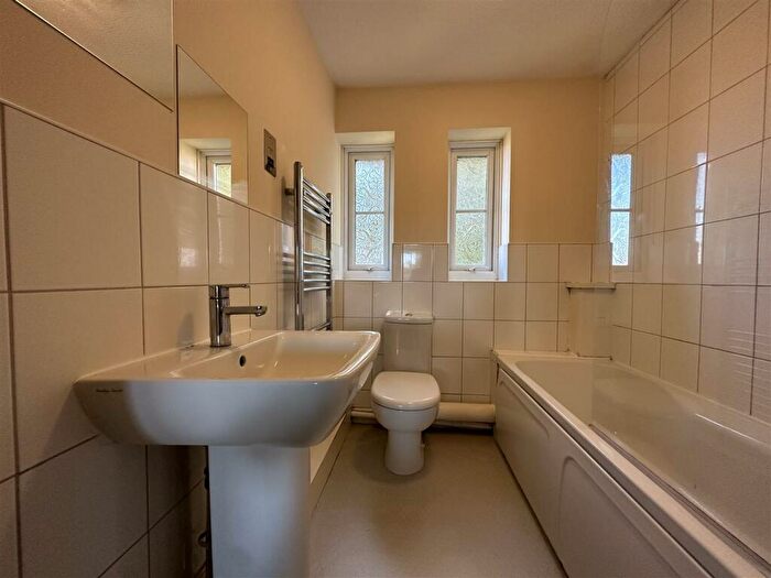 2 Bedroom End Of Terrace House To Rent In Southfield, Balderton, NG24