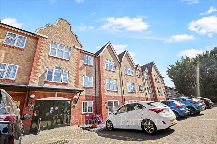 1 Bedroom Flat To Rent In Godfreys Mews, Chelmsford, Essex, CM2