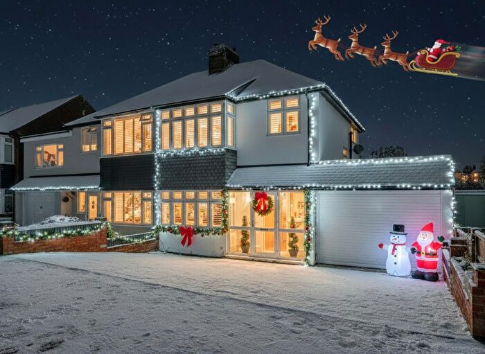 4 Bedroom Semi-Detached House For Sale In Brook Road, Merstham, Redhill, RH1