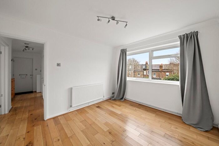 2 Bedroom Flat For Sale In Dene Court, Cambridge Road, Hanwell, London, W7