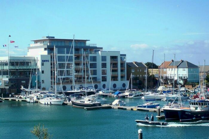 2 Bedroom Apartment To Rent In Harbour Club, Sovereign Harbour, Eastbourne, BN23