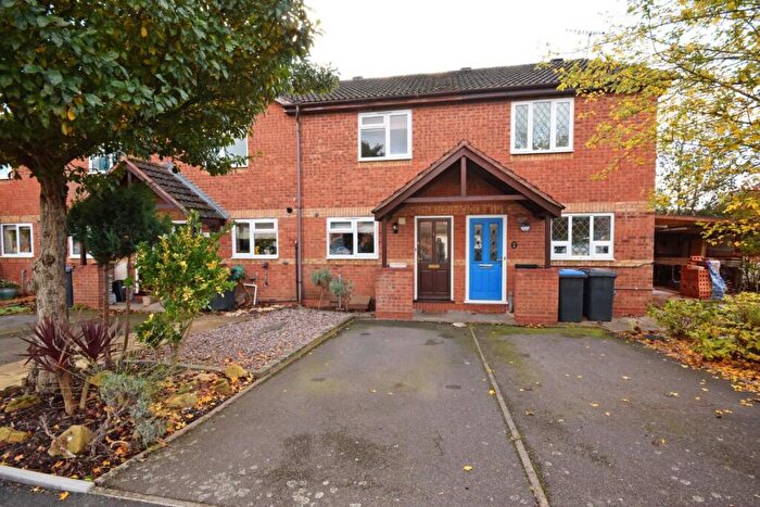 2 Bedroom House To Rent In Scott Close, Bidford On Avon, Warwickshire, B50