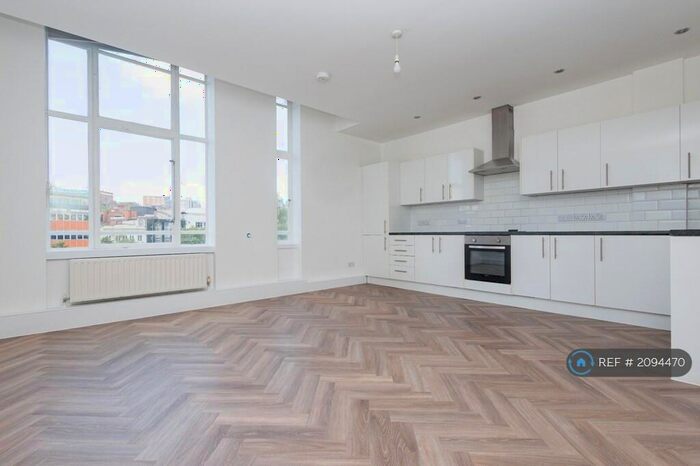 2 Bedroom Flat To Rent In Richmond Chambers, Bournemouth, BH2