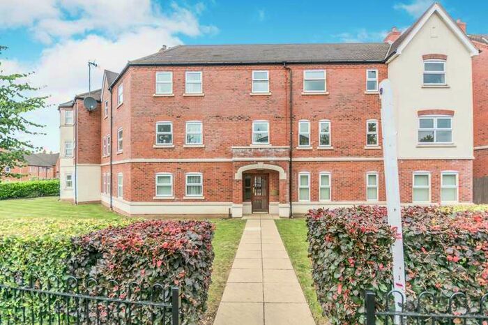 2 Bedroom Apartment To Rent In St. Francis Drive, B30