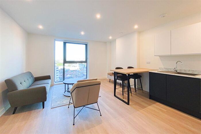 2 Bedroom Apartment To Rent In Laurence Place, New Kings Head Yard, M3